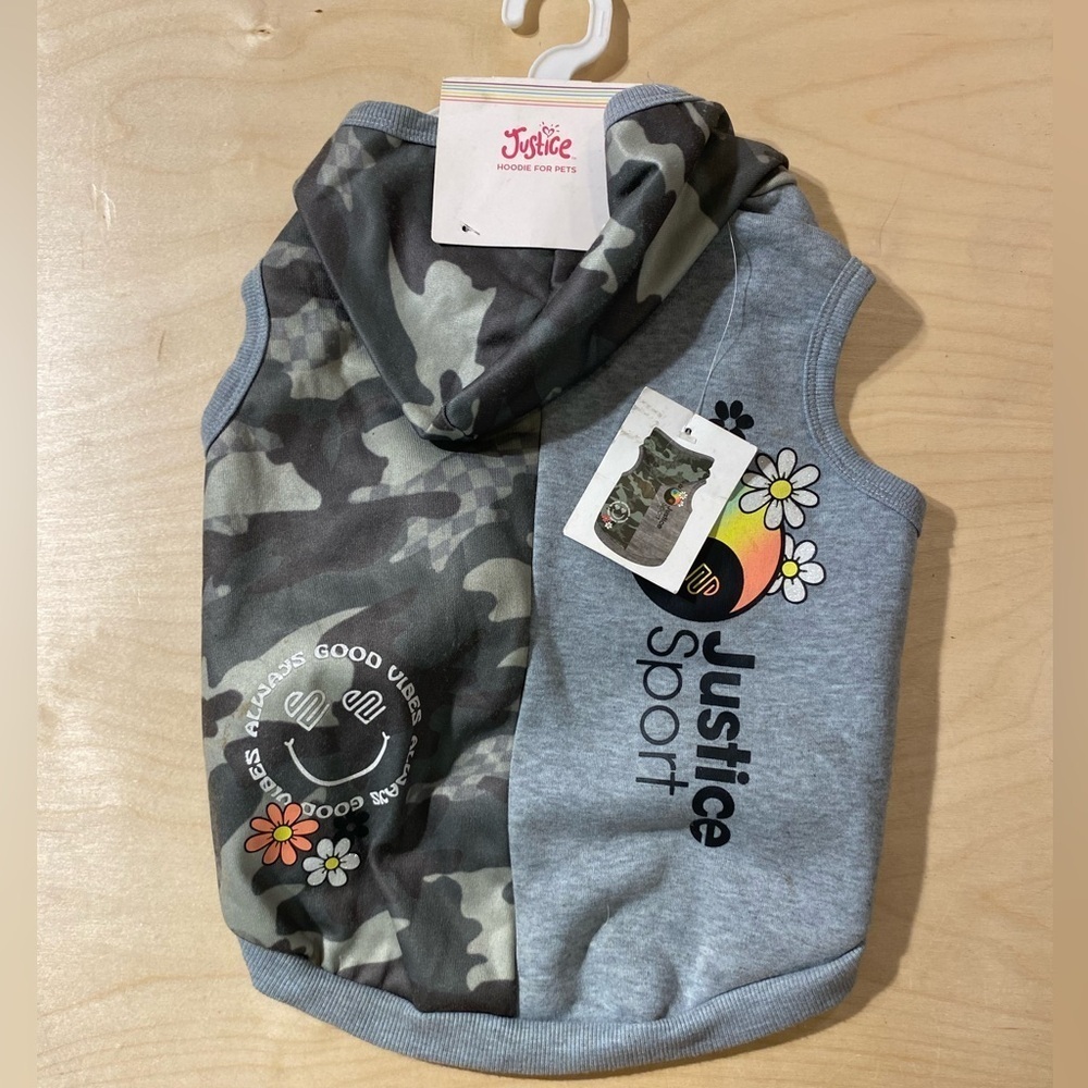 Justice Sport Camouflage and Gray Dog Hoodie Medium (LT)
